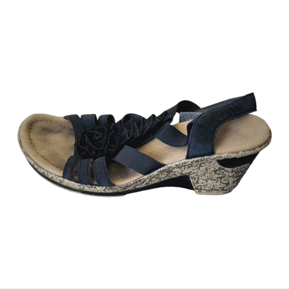 Rieker Gray Wedge Sandals Strappy Flower Detail Comfort Woman’s size 42